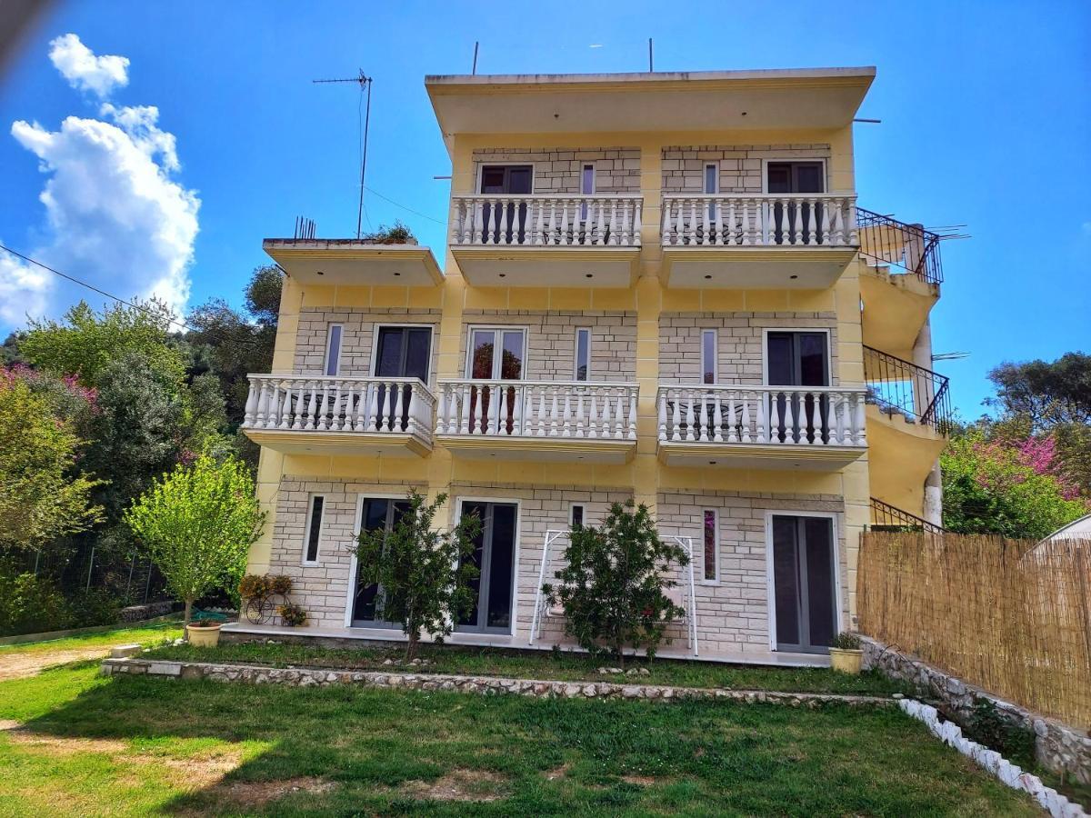 Calma Studios Parga Buitenkant foto