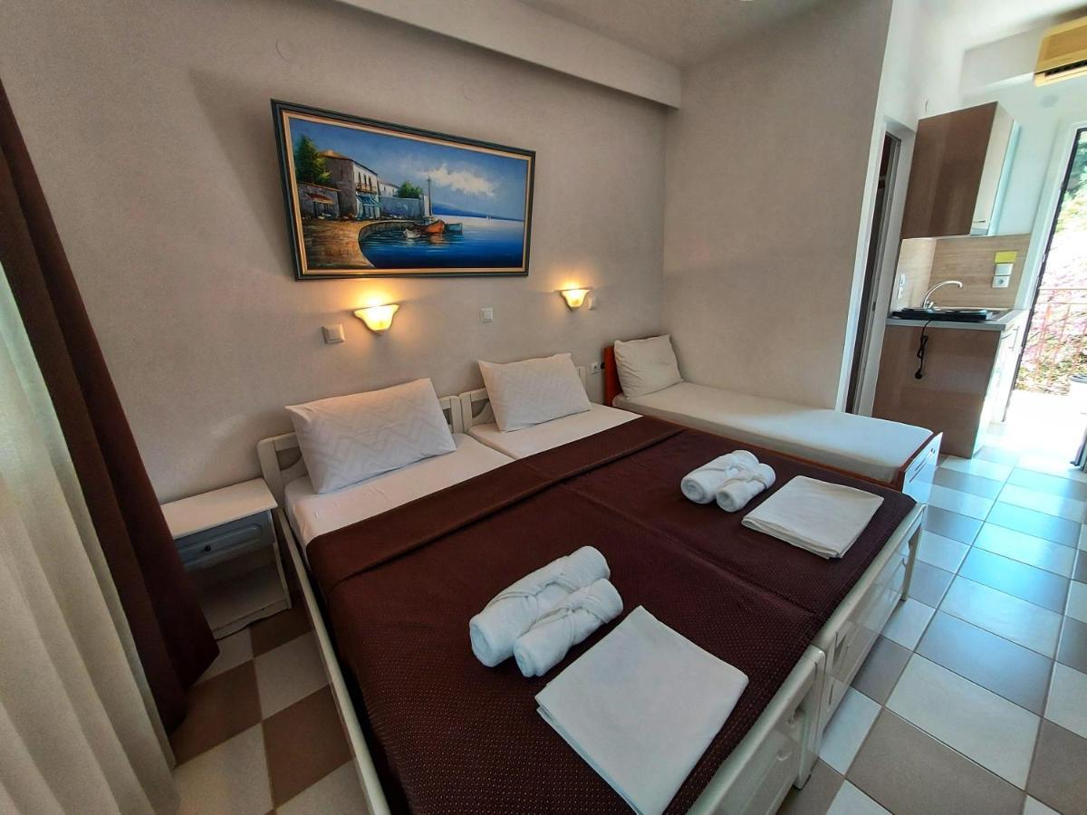 Calma Studios Parga Buitenkant foto